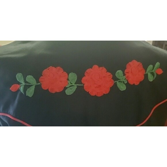 Mans Long Sleeve Western Shirt/ Snaps/Red Roses Vintage Size L Worn By Musician - Picture 8 of 10
